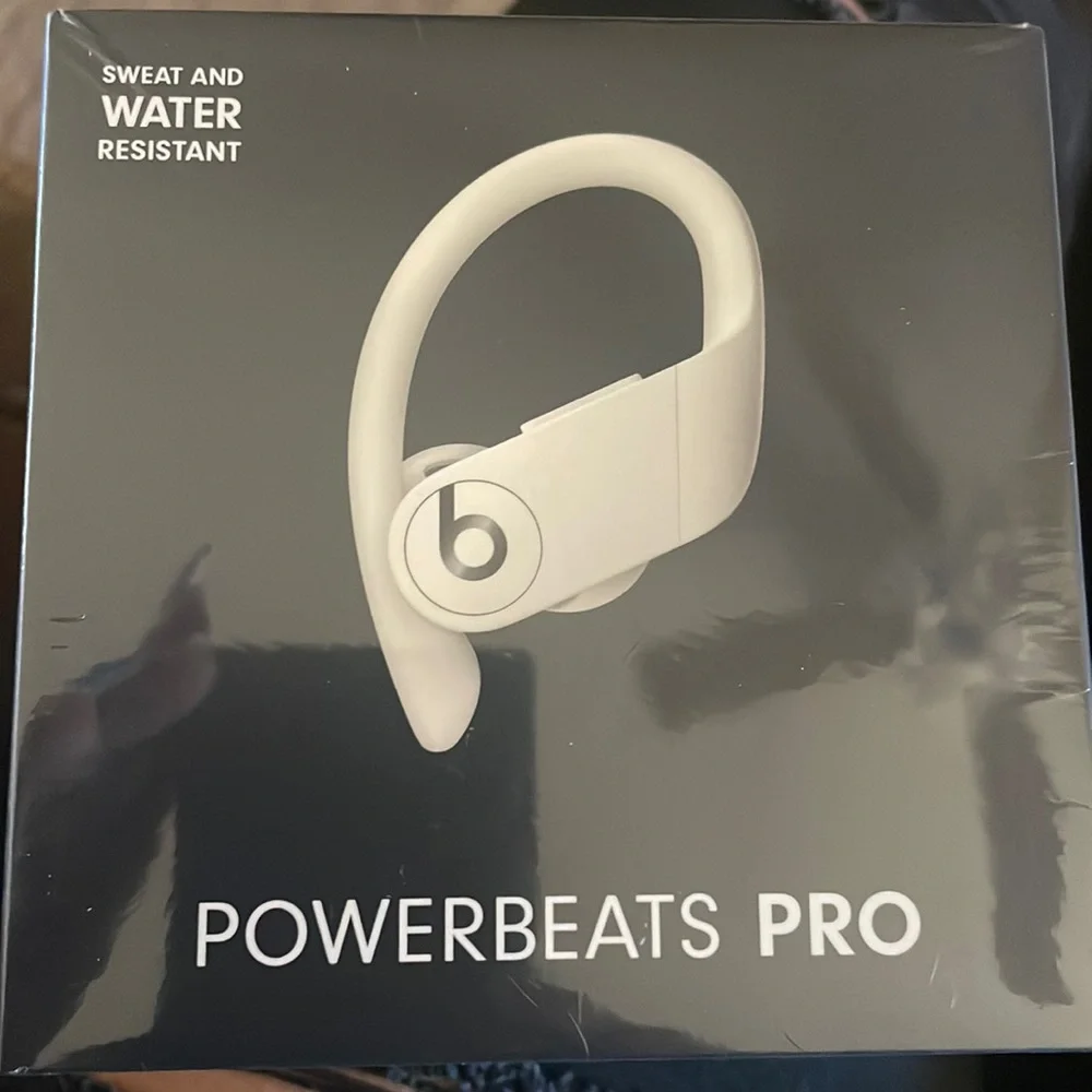 Powerbeats pro made for iPhone / IPad